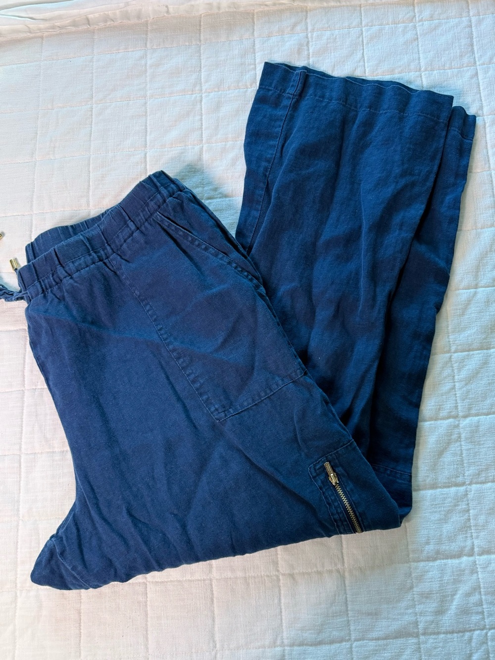 Ellen Tracy 100% linen Navy Drawstring Cargo Pants